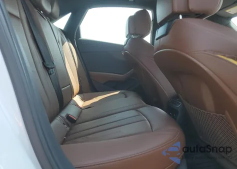 2019 Audi A4 Premium Plus z USA, uszkodzony, nr VIN WAUENAF4XKA006972